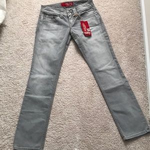 NWT Guess gray jeans.